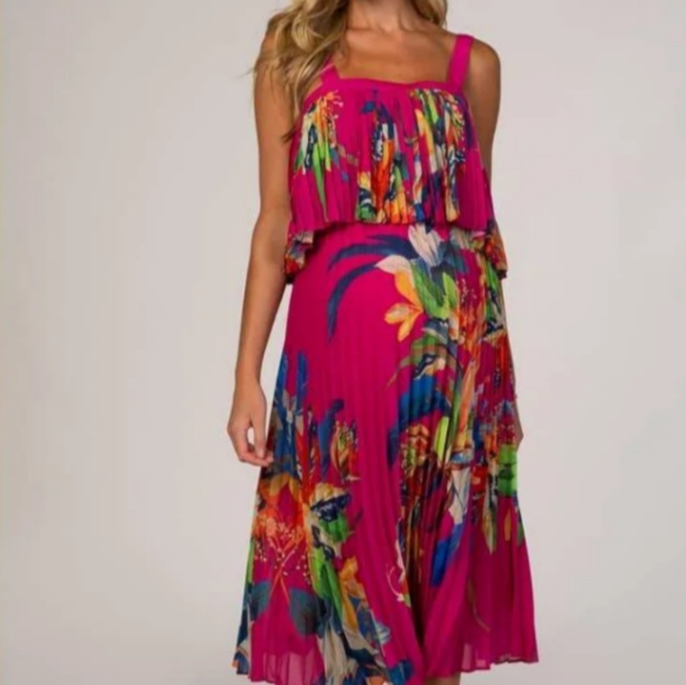 Jealous Tomato maternity pleated dress